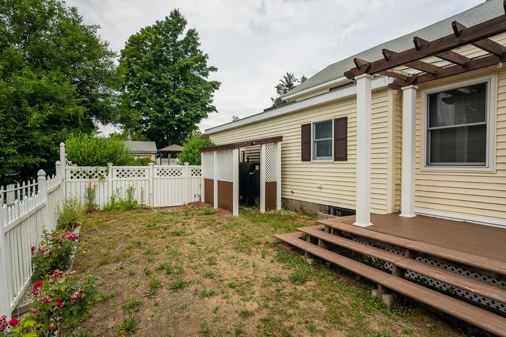 18 North Street Three Rivers, MA 01080 - Photo 7 of 41