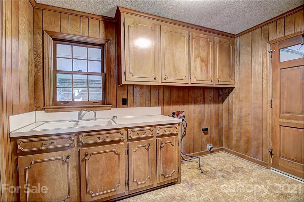 702 Queens Road Cherryville, NC 28021 - Photo 19 of 23 Gallery Image 19
