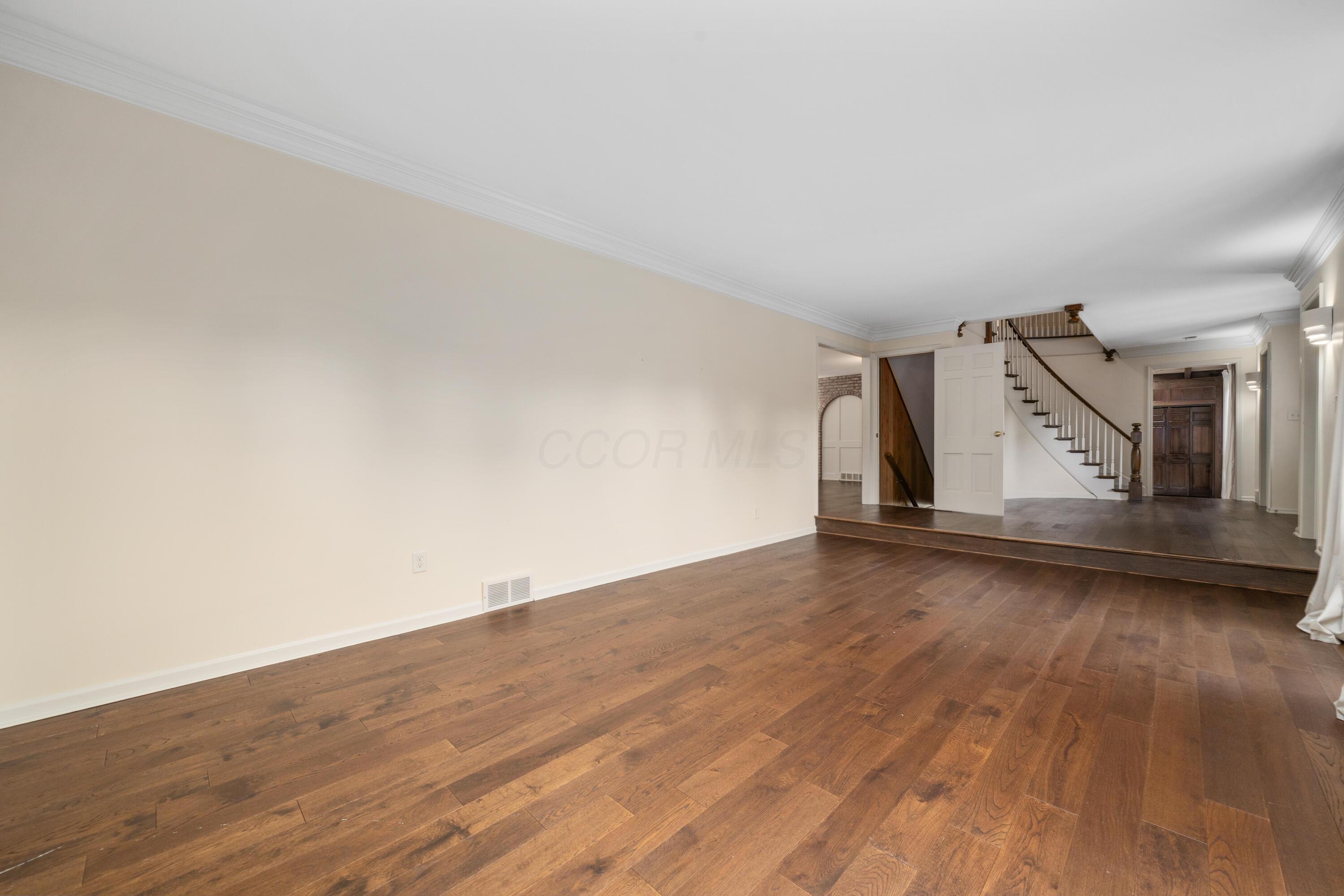 546 Indian Mound Road Columbus, OH 43213 - Photo 20 of 97