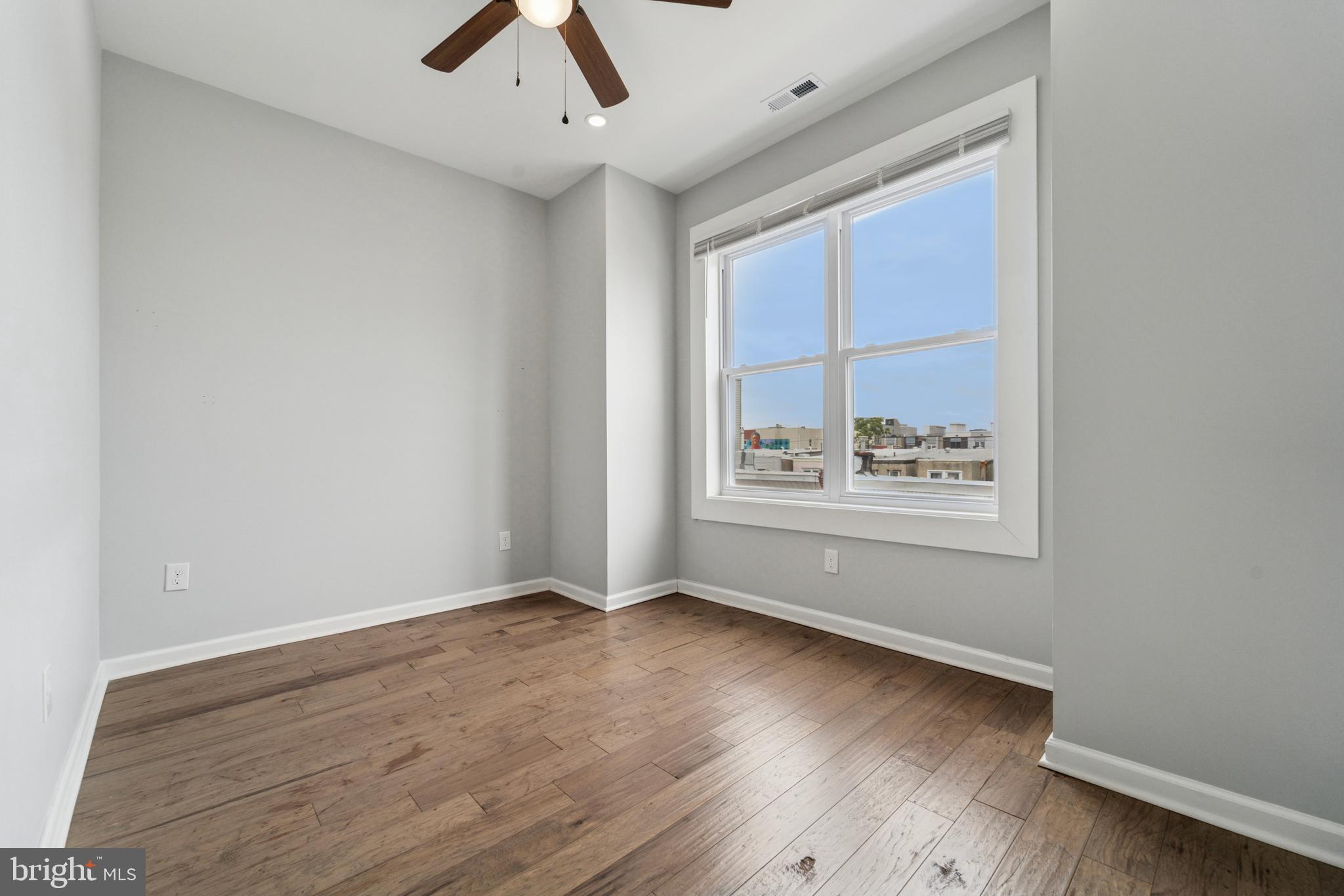 2124 Fernon Street Philadelphia, PA 19145 - Photo 21 of 31