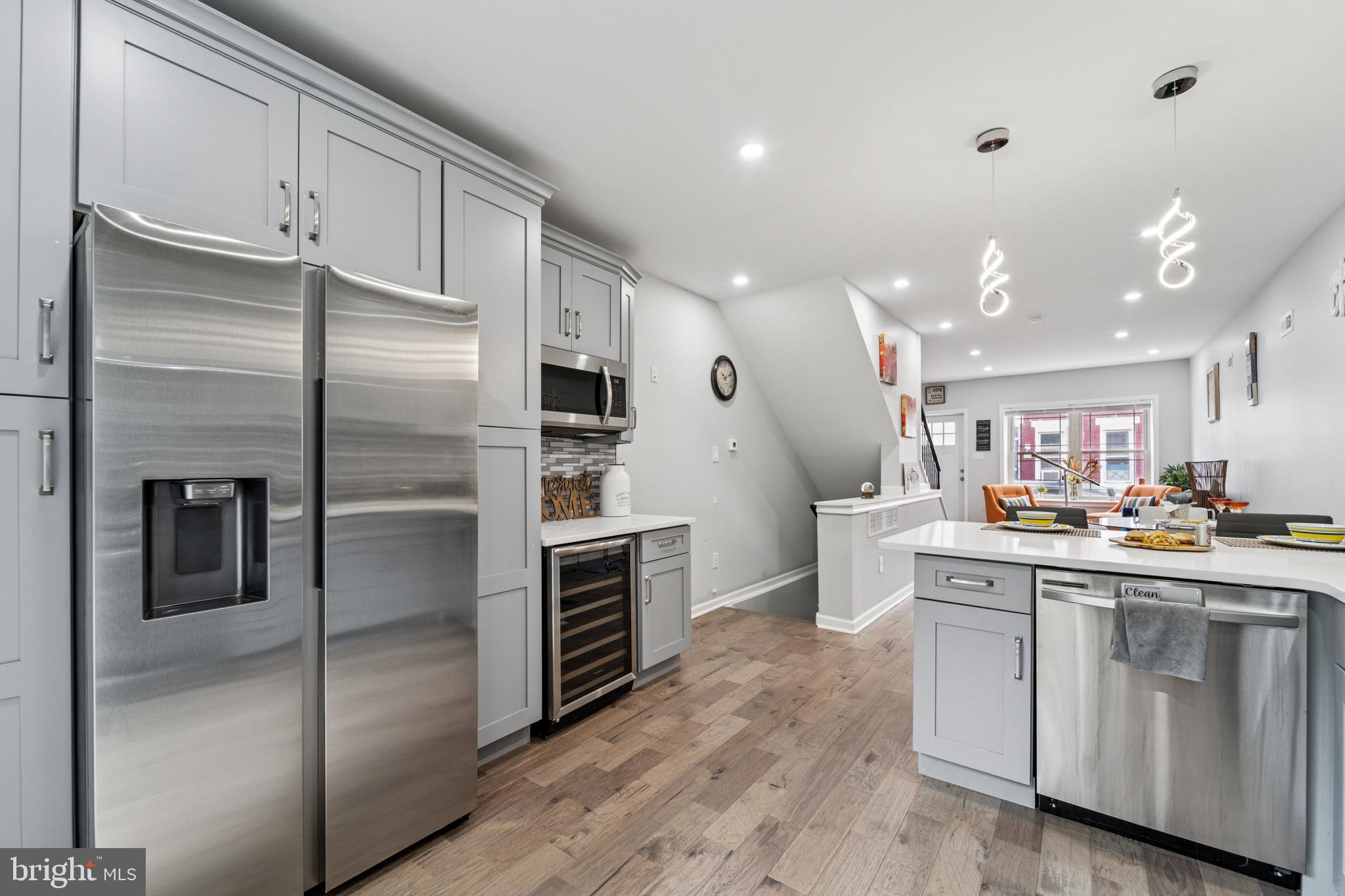 2124 Fernon Street Philadelphia, PA 19145 - Photo 8 of 31