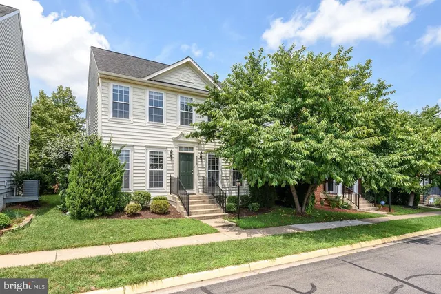 $3,315 | 6029 Abernethy Lane, Gainesville, VA 20155