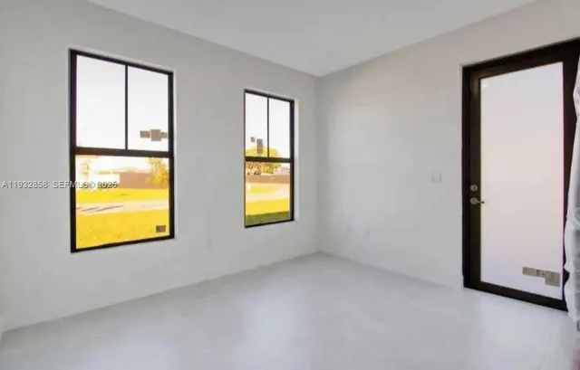 $1,700 | 32207 Southwest 196th Avenue, Unit 2, Homestead, FL 33030