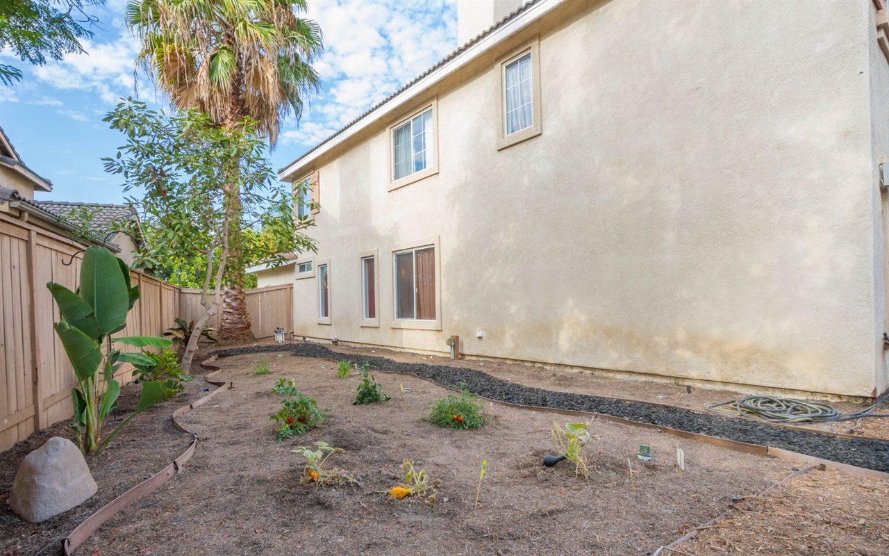 4309 Silver Spring Way Oceanside, CA 92057 - Photo 15 of 25 Garden Area in the Backyard