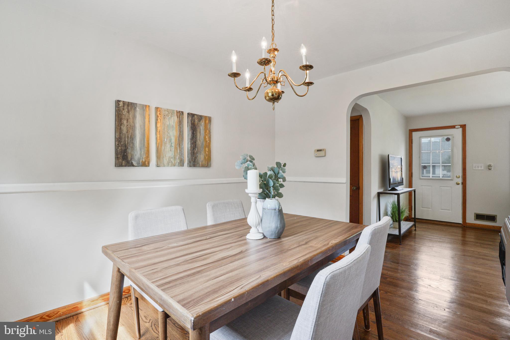 1107 Oakland Terrace Road Halethorpe, MD 21227 - Photo 12 of 42 Dining Room
