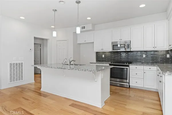 $850,000 | 1370 Clementine Way, Fullerton, CA 92833