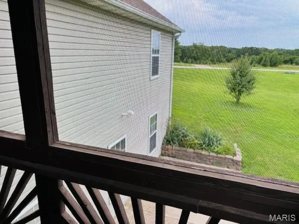 $469,500 | 222 Valley View Drive, Cuba, MO 65453