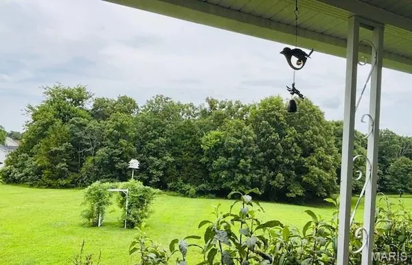 $469,500 | 222 Valley View Drive, Cuba, MO 65453