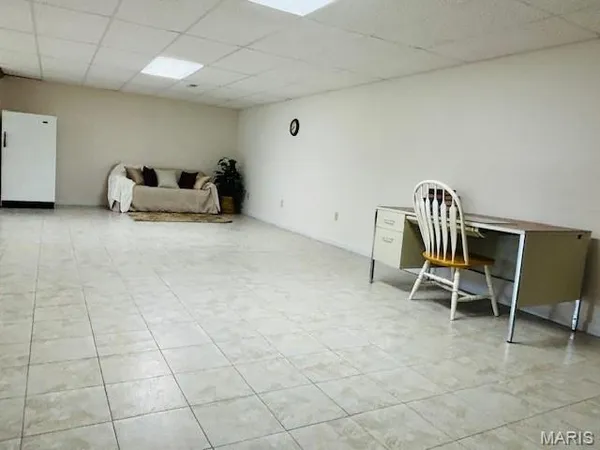 $469,500 | 222 Valley View Drive, Cuba, MO 65453