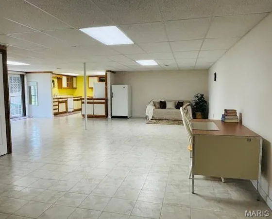 $469,500 | 222 Valley View Drive, Cuba, MO 65453