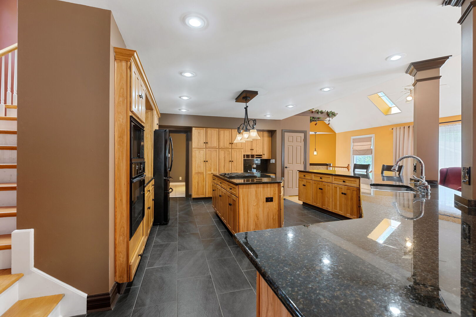 323 North Pleasant Road Lake Zurich, IL 60047 - Photo 17 of 31 Gallery Image 17