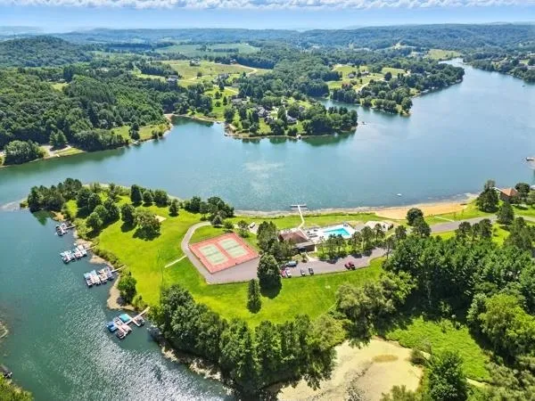 $650,000 | 352 Toboggan Court, La Valle, WI 53941