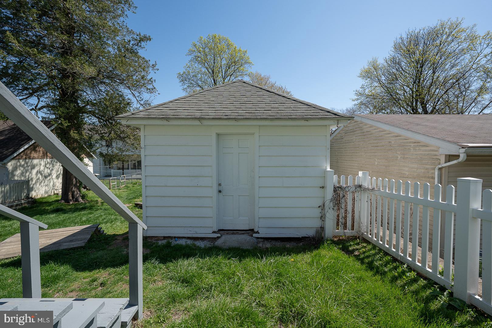 275 Old Eagle School Road Wayne, PA 19087 - Photo 47 of 47 a front view of a house with a yard