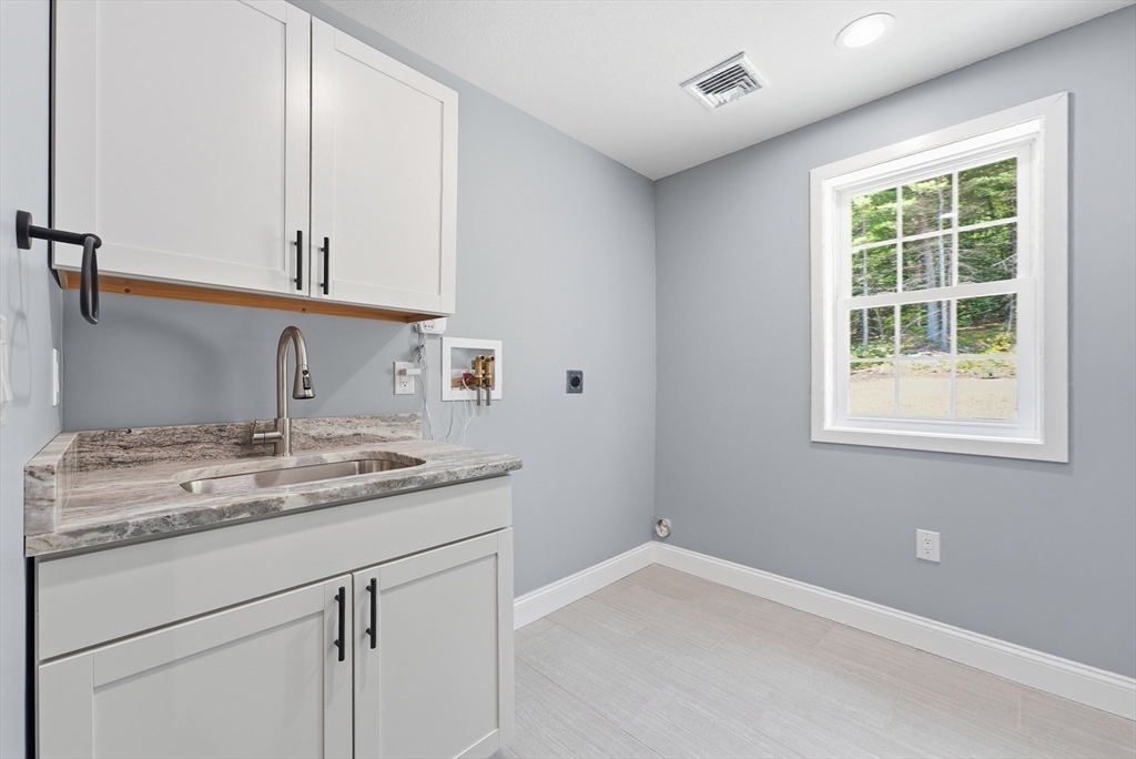 193 Lower Hampden Road Monson, MA 01057 - Photo 36 of 41