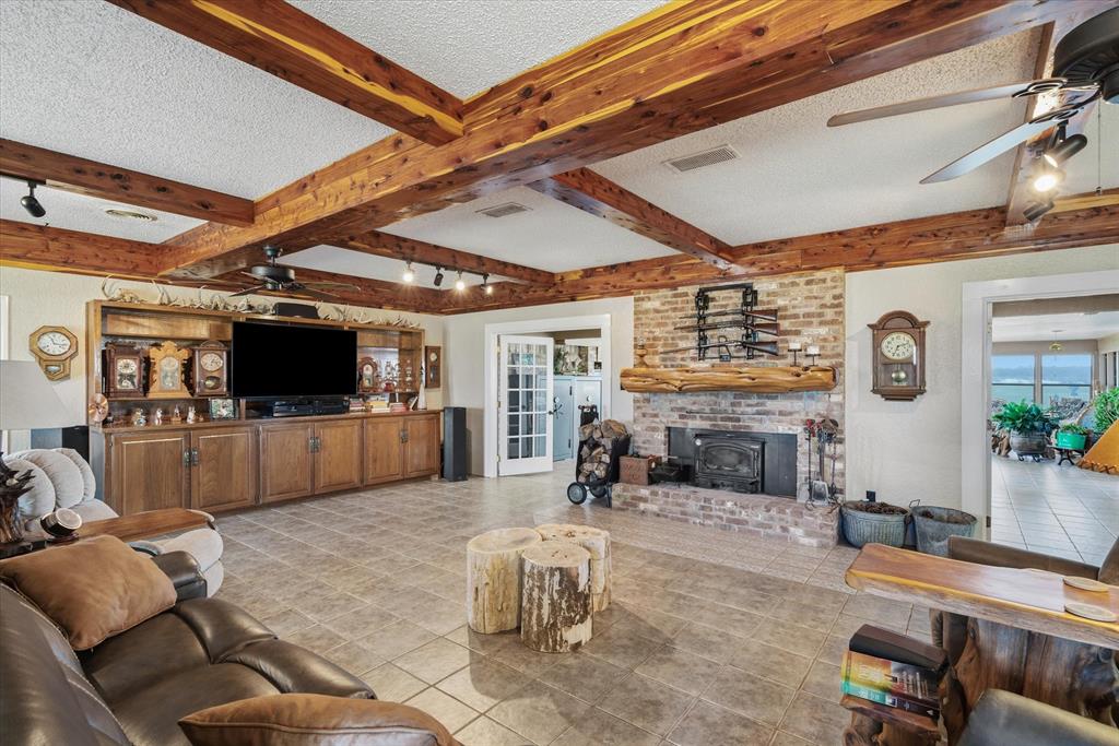 1700 Fm 1995 Van, TX 75790 - Photo 29 of 40 a living room with furniture and a flat screen tv