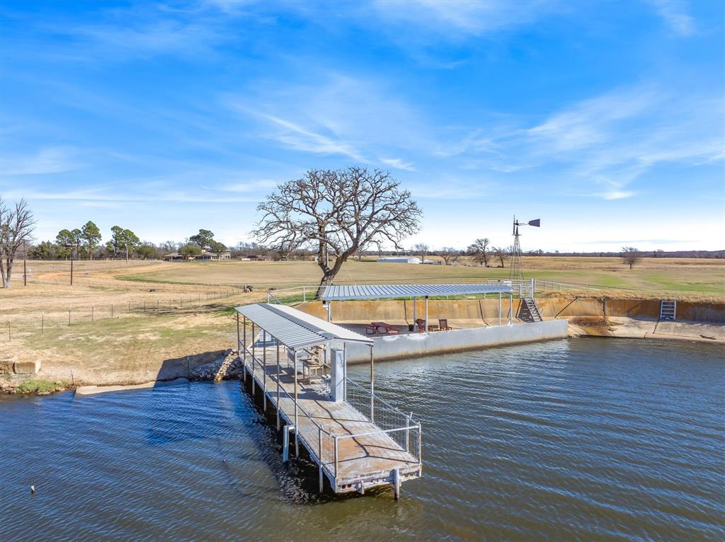 1700 Fm 1995 Van, TX 75790 - Photo 7 of 40 a view of ocean with outside view