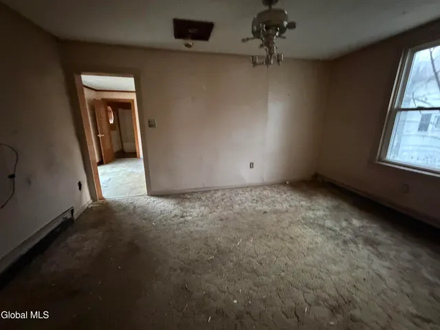 $129,900 | 5 Elizabeth Street, Port Henry, NY 12974