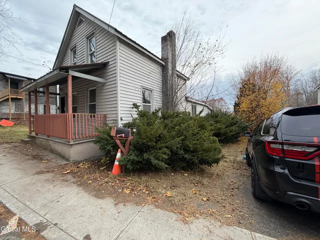 $129,900 | 5 Elizabeth Street, Port Henry, NY 12974