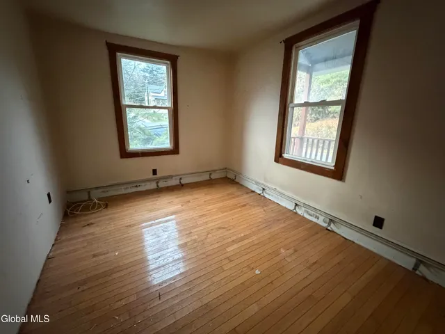 $129,900 | 5 Elizabeth Street, Port Henry, NY 12974