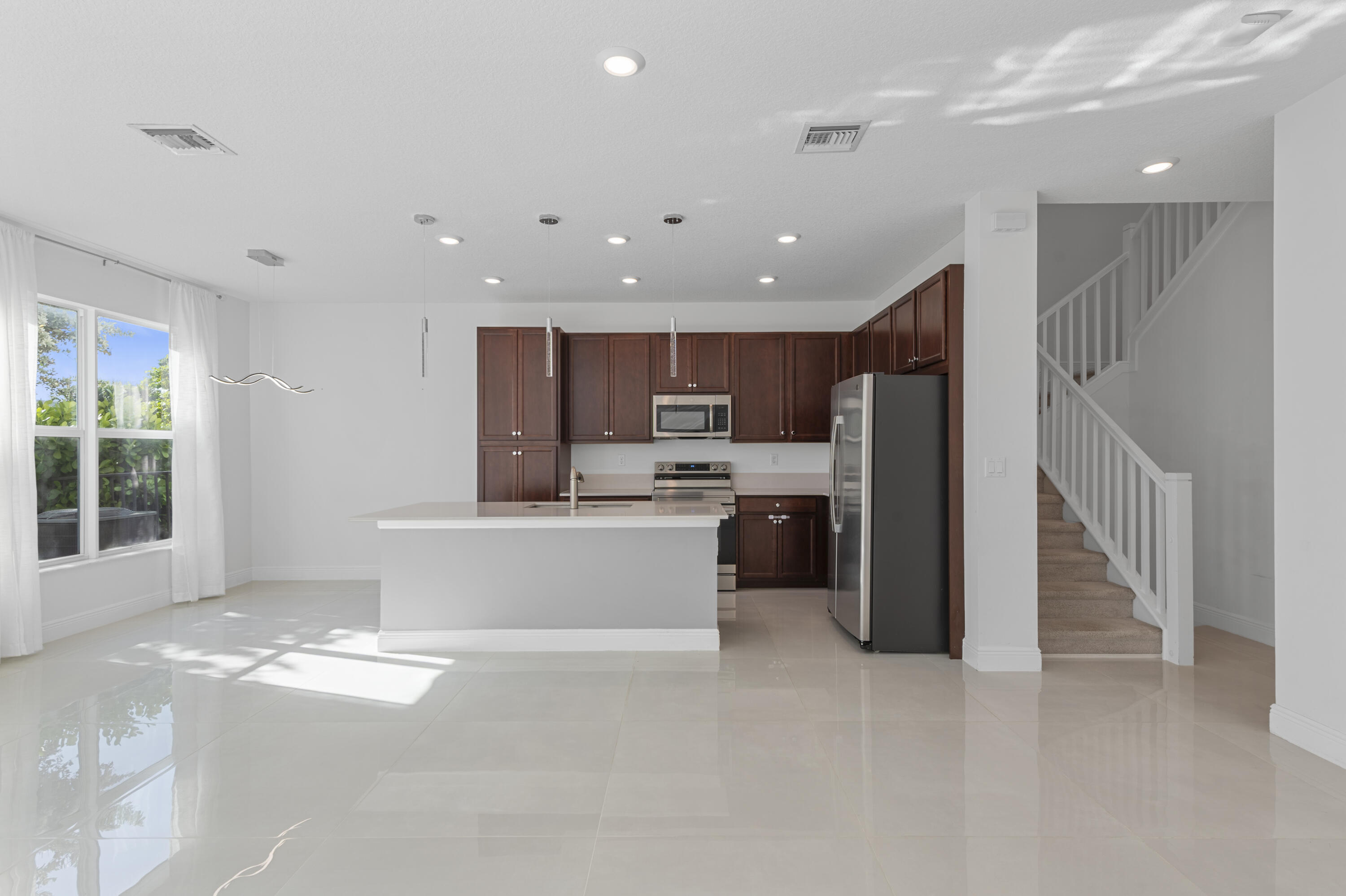 4352 Veleiros Avenue Lighthouse Point, FL 33064 - Photo 3 of 35 DSC_6525