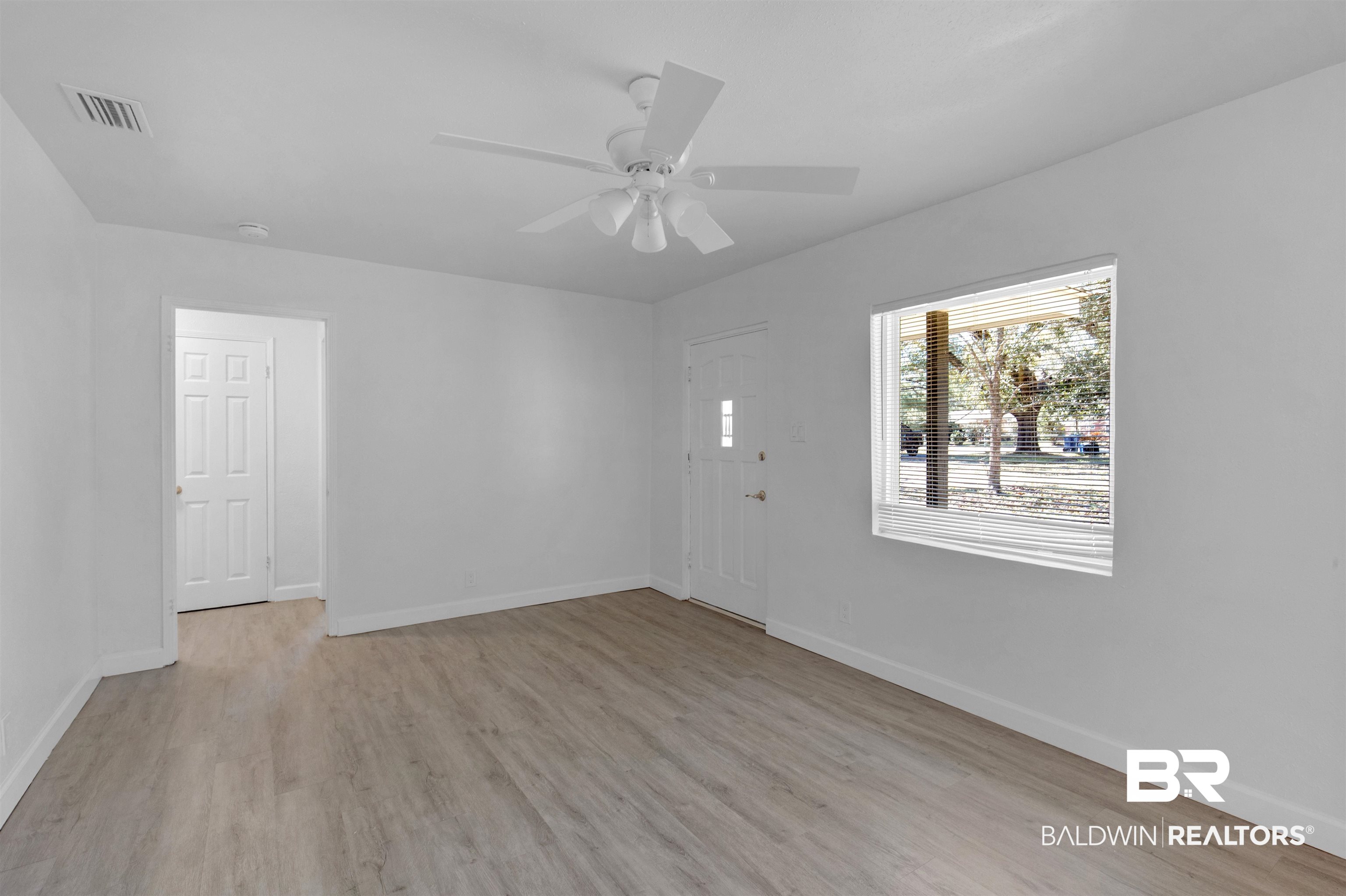 5265 Travis Road Mobile, AL 36619 - Photo 8 of 55