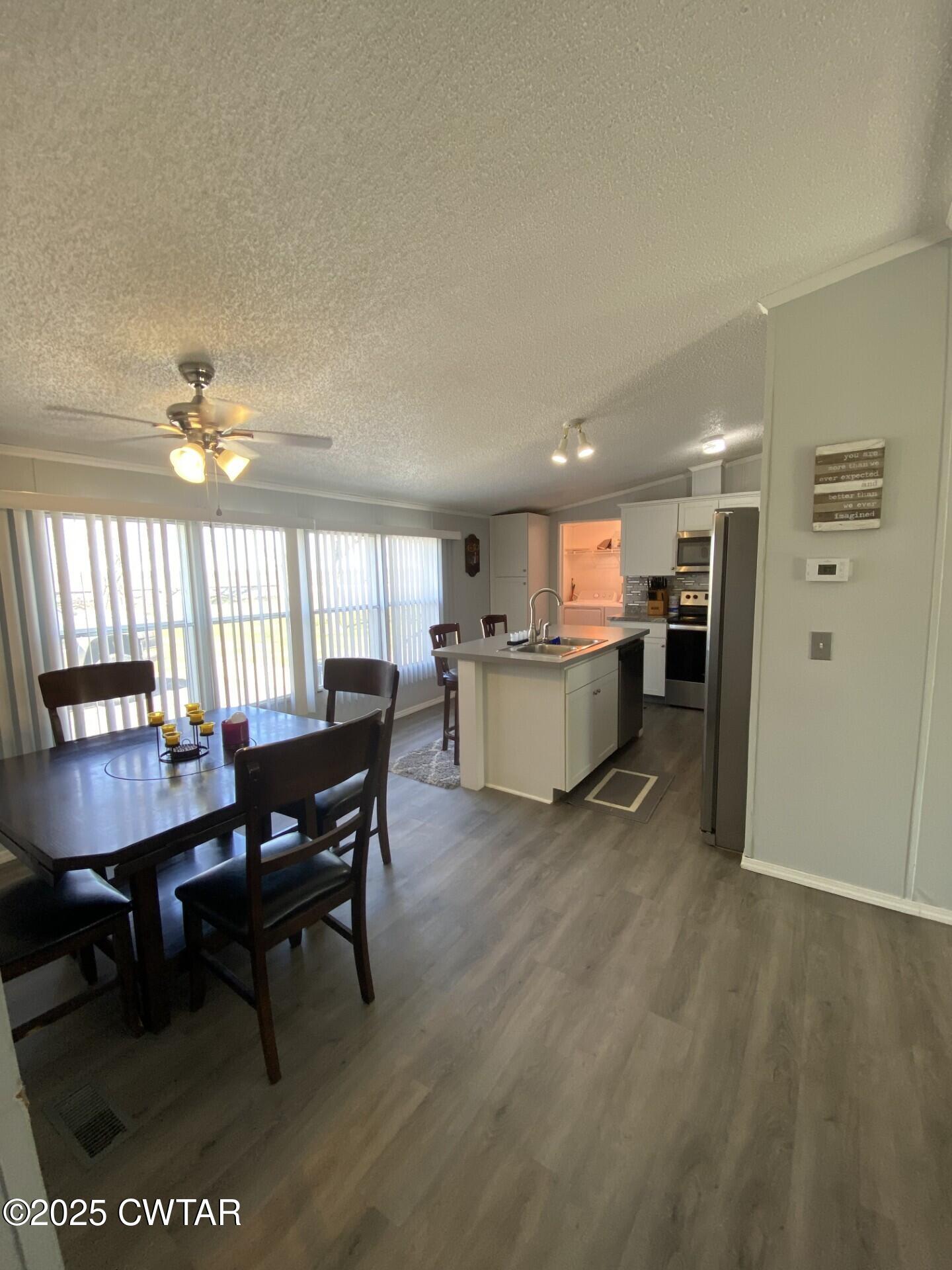 224 Kimberly Cove Ridgely, TN 38080 - Photo 6 of 18 Kimberly kitchen 3