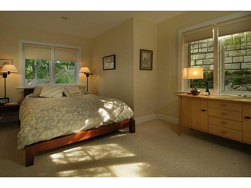 792 Shore Road Northport, ME 04849 - Photo 13 of 21 Bedroom. Guest Bedroom (middle level)