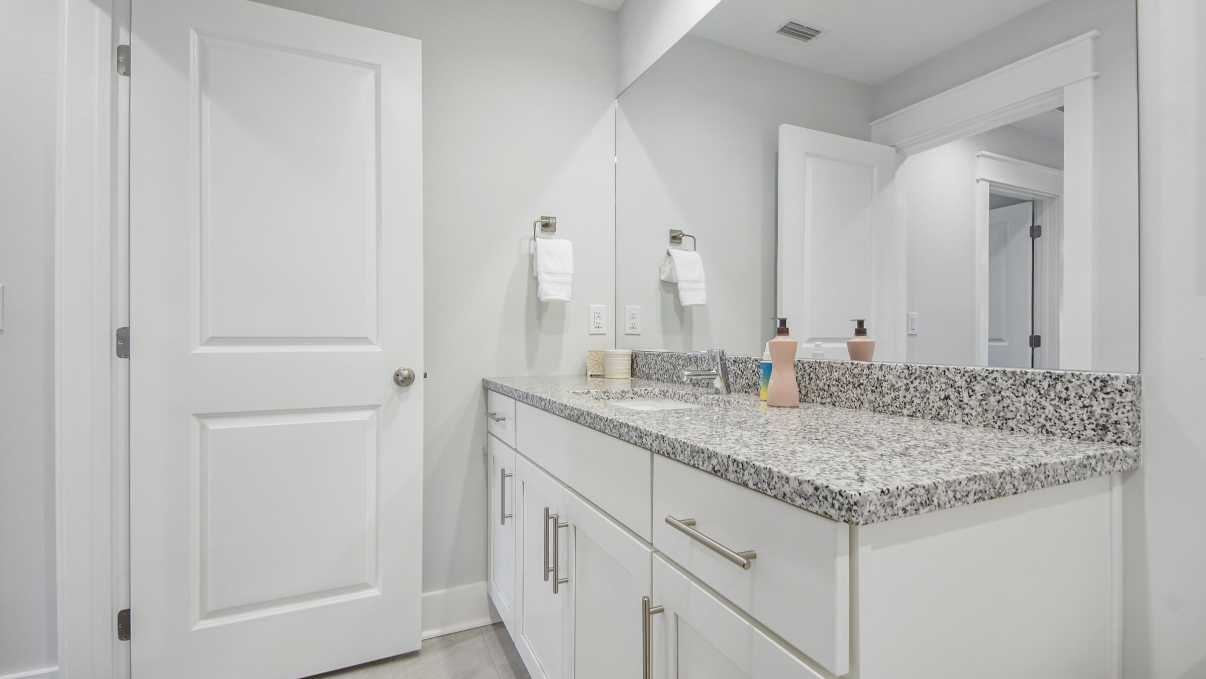 197 Valdare Ln Inlet Beach Inlet Beach, FL 32461 - Photo 38 of 43 Hall Bath