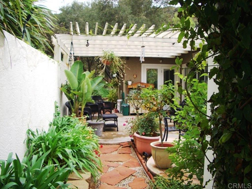 1879 Fox Bridge Court Fallbrook, CA 92028 - Photo 7 of 21