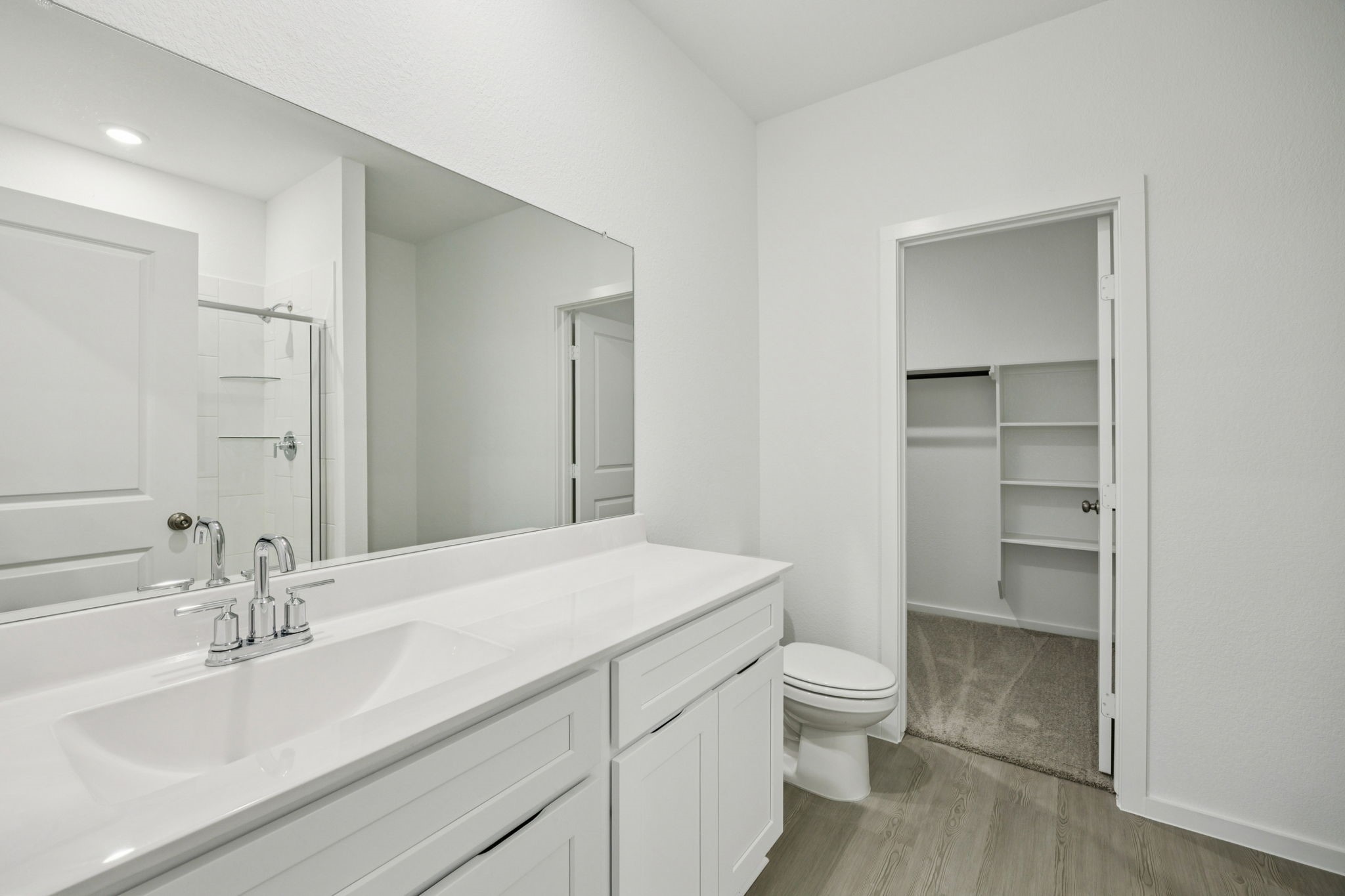 418 Point Nemo Street Crosby, TX 77532 - Photo 11 of 45