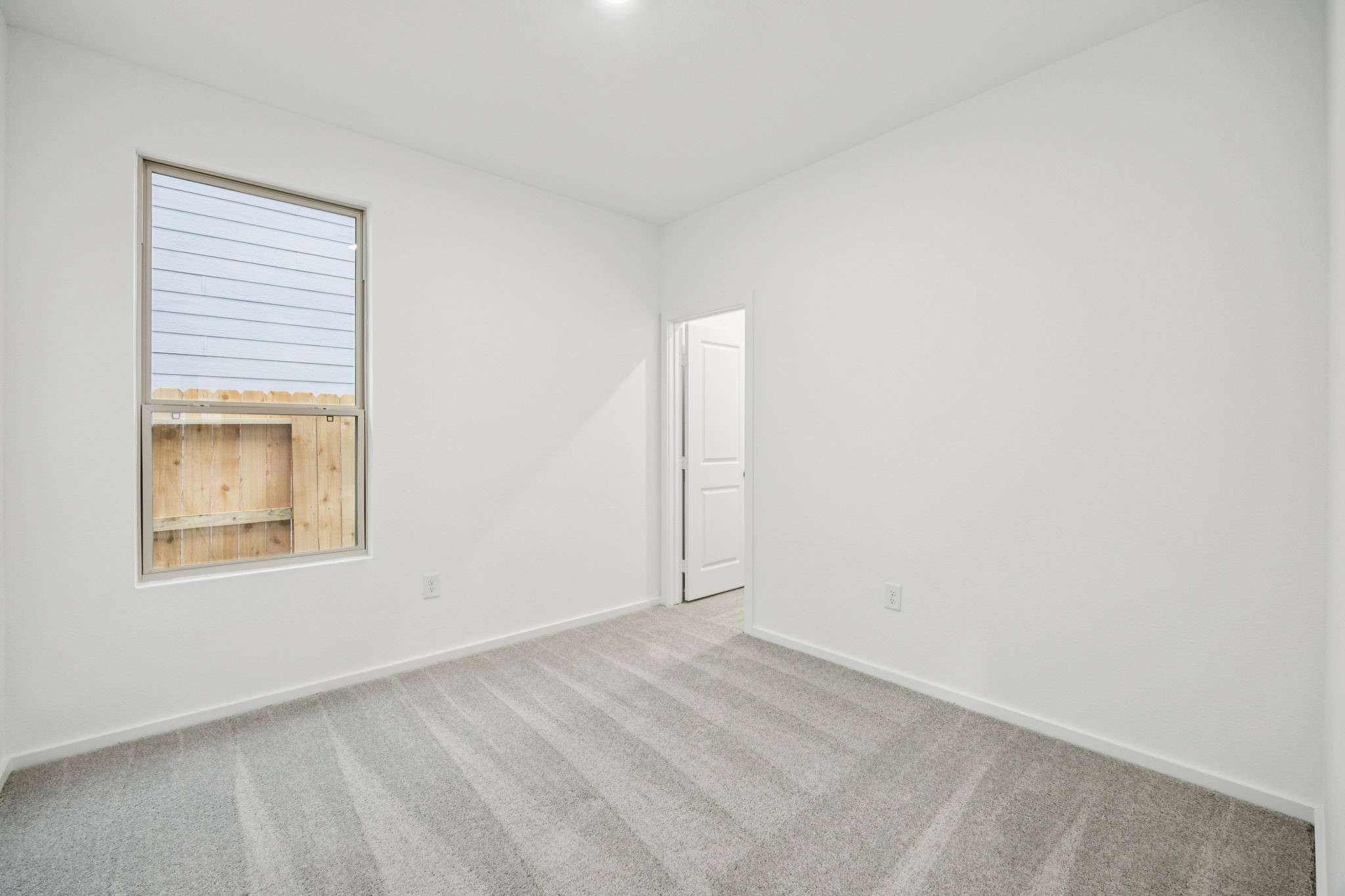 418 Point Nemo Street Crosby, TX 77532 - Photo 15 of 45