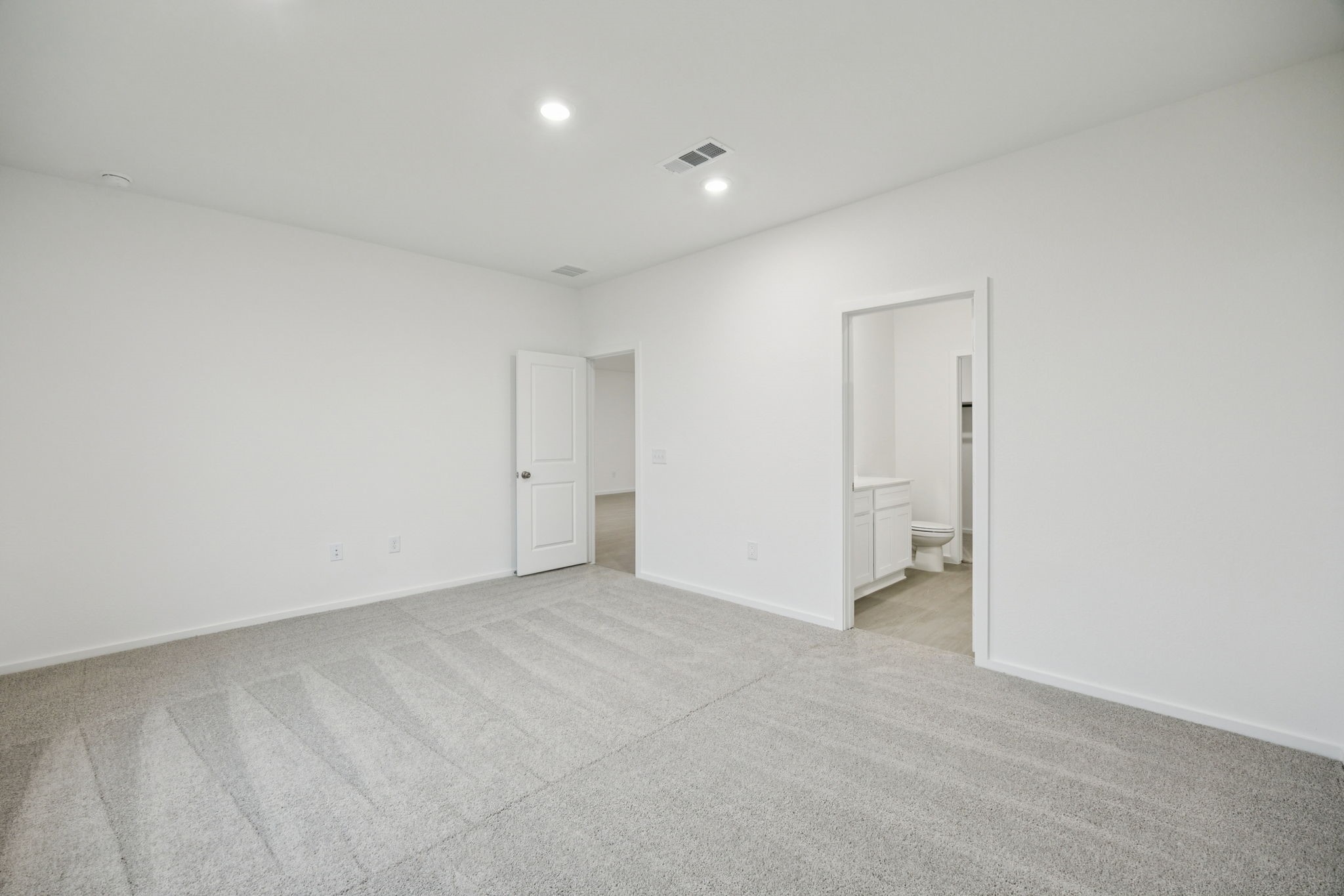 418 Point Nemo Street Crosby, TX 77532 - Photo 10 of 45