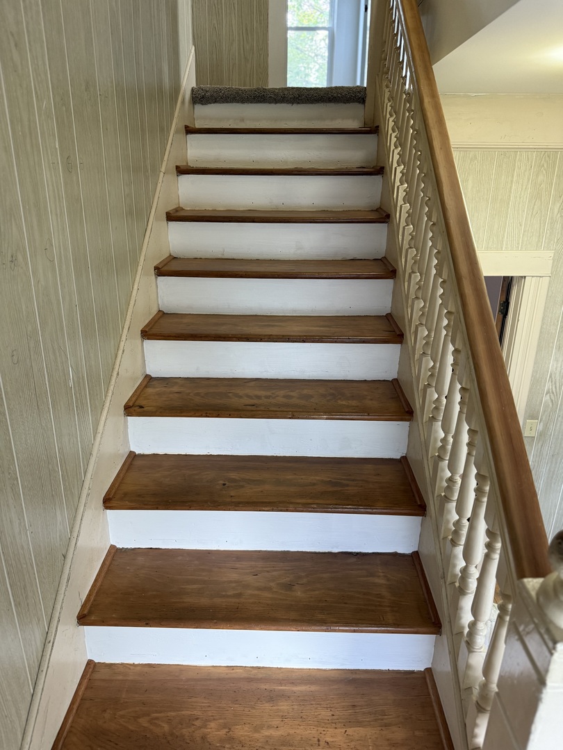 405 North Church Street Princeton, IL 61356 - Photo 14 of 24 a view of entryway