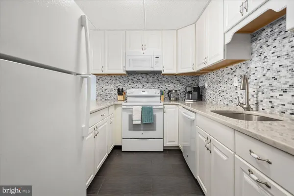 $459,000 | 10300 Coastal Highway, Unit 703, Ocean City, MD 21842