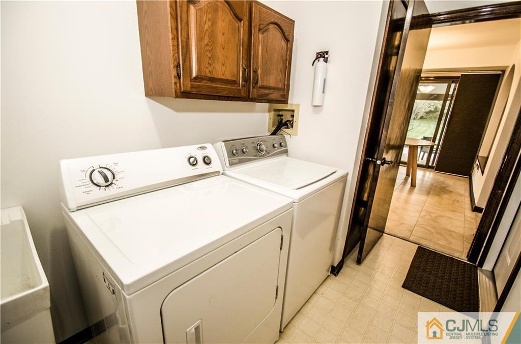 29 Yard Road Pennington, NJ 08534 - Photo 11 of 25 a utility room with dryer and washer