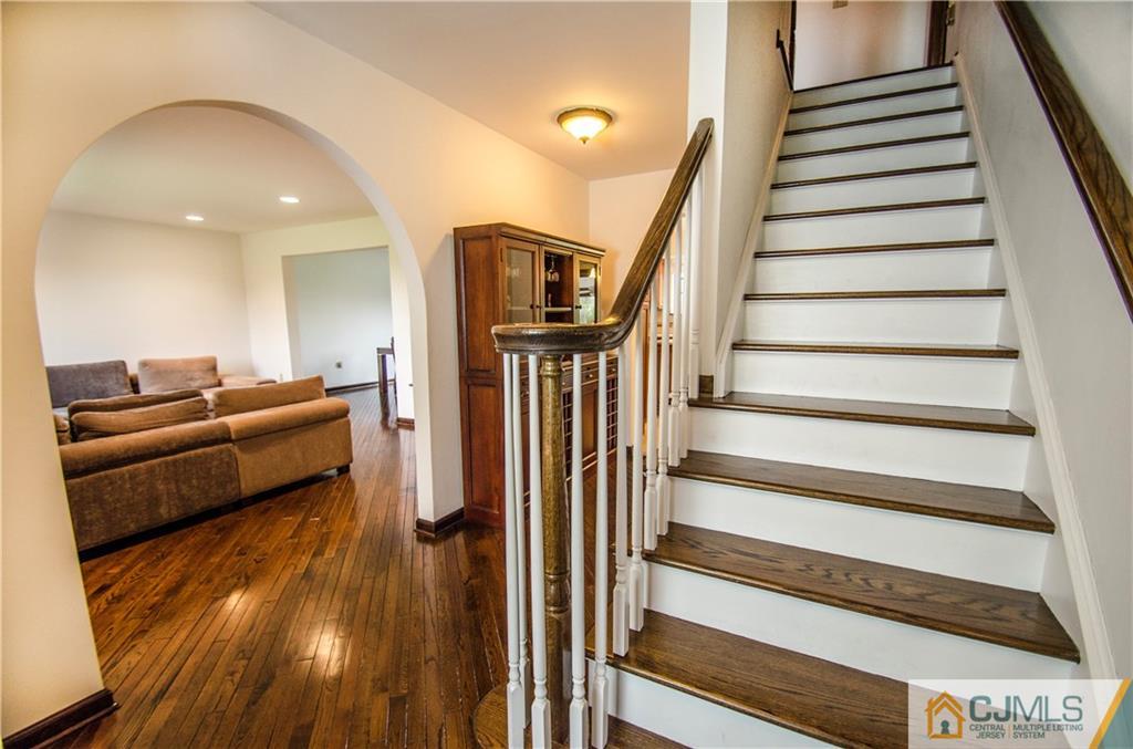 29 Yard Road Pennington, NJ 08534 - Photo 3 of 25 a view of entryway and hall with wooden floor