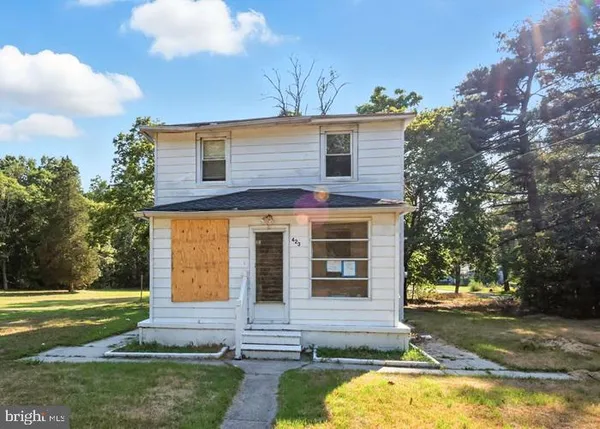 $199,000 | 423 Binker Avenue, Berlin, NJ 08009