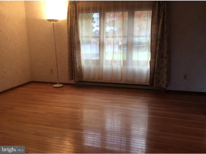 22 Bare Avenue Shillington, PA 19607 - Photo 11 of 24 Living Room