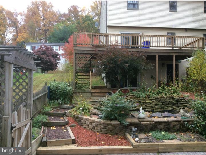 22 Bare Avenue Shillington, PA 19607 - Photo 4 of 24 Exterior Back