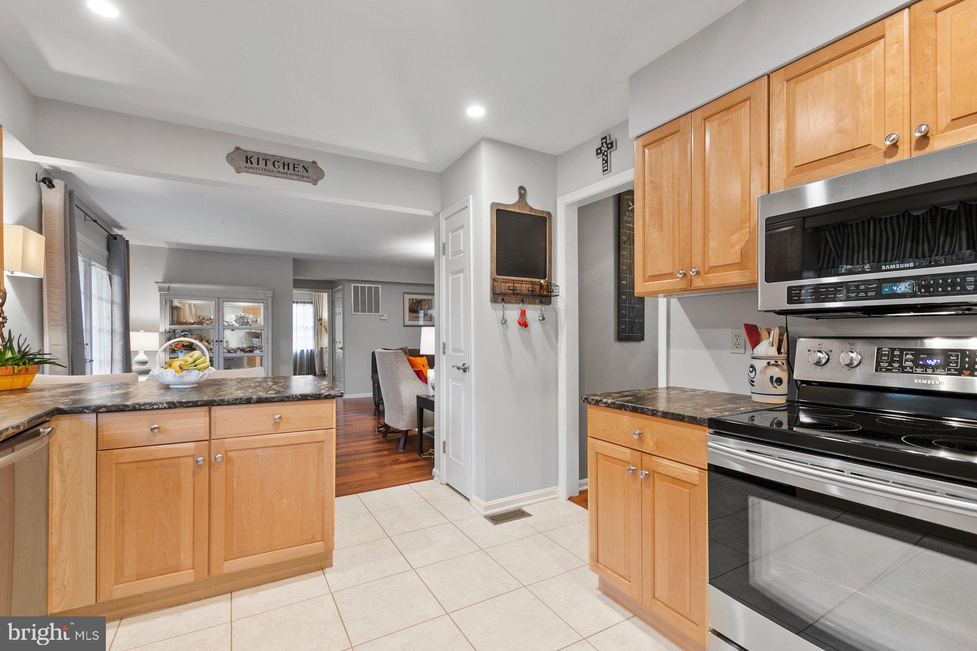 525 Rolling Hills Road Solomons, MD 20629 - Photo 9 of 31