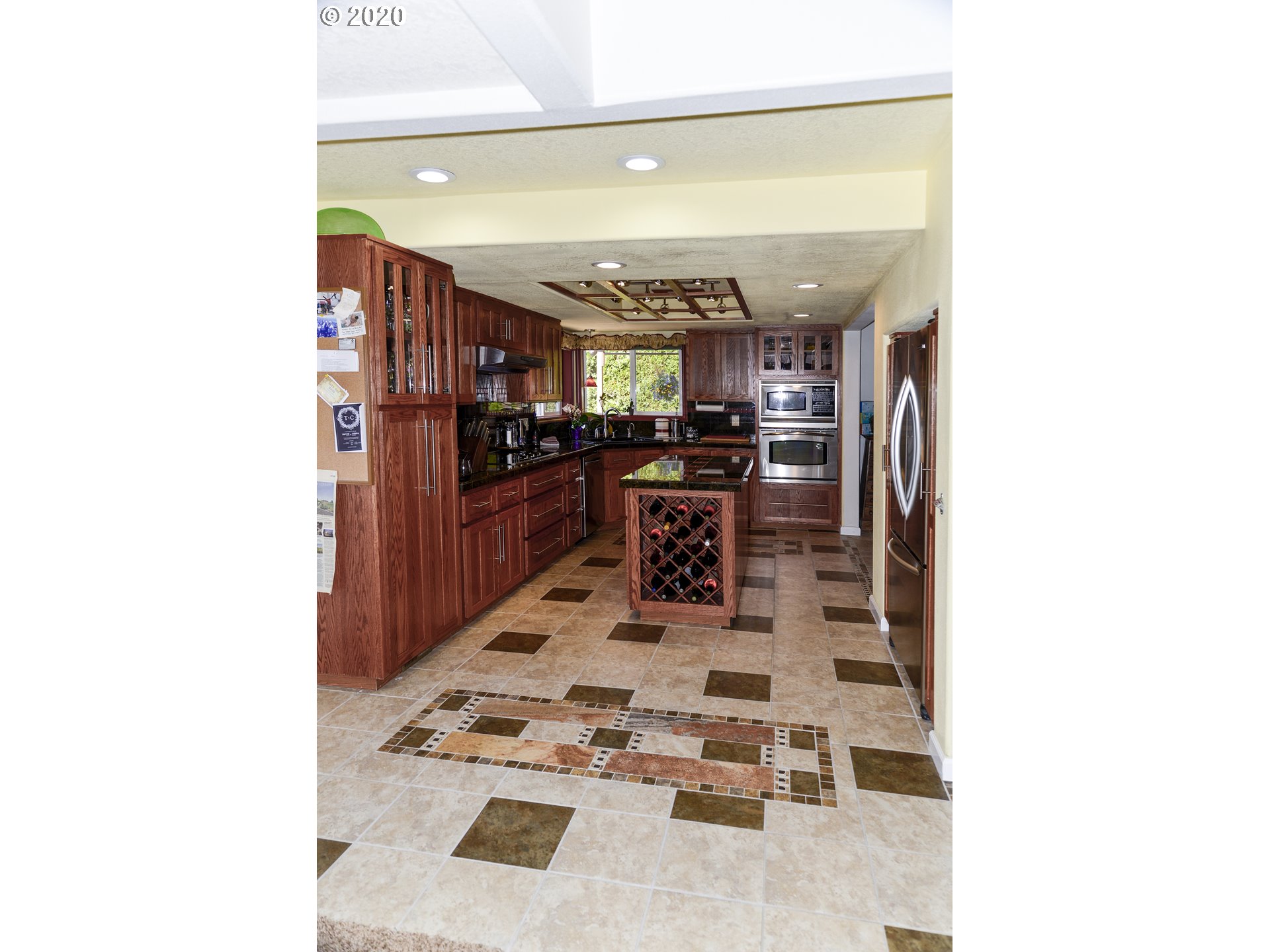 8524 Southwest 184th Loop Beaverton, OR 97007 - Photo 10 of 12 Gallery Image 10