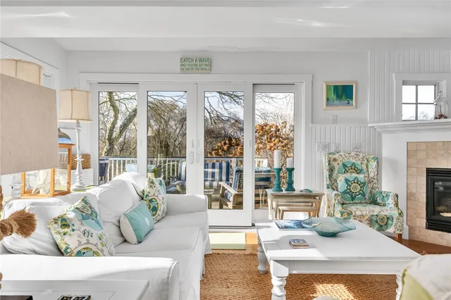 $3,300,000 | 43 Noyes Neck Road, Westerly, RI 02891