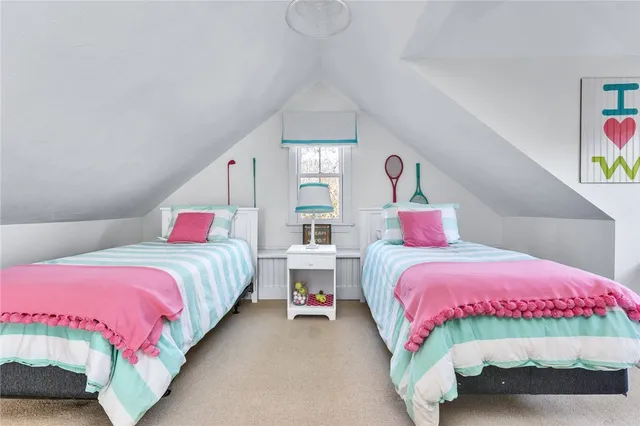 $3,300,000 | 43 Noyes Neck Road, Westerly, RI 02891