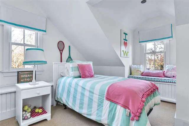 $3,300,000 | 43 Noyes Neck Road, Westerly, RI 02891