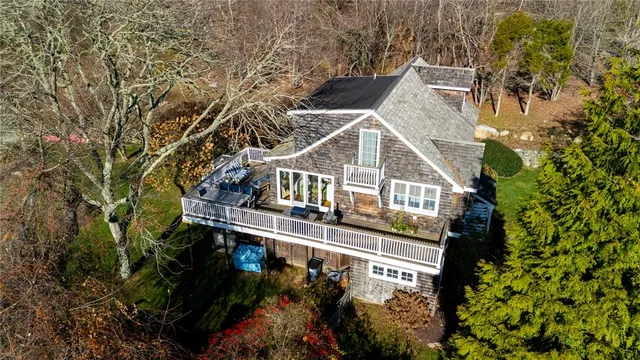 $3,300,000 | 43 Noyes Neck Road, Westerly, RI 02891