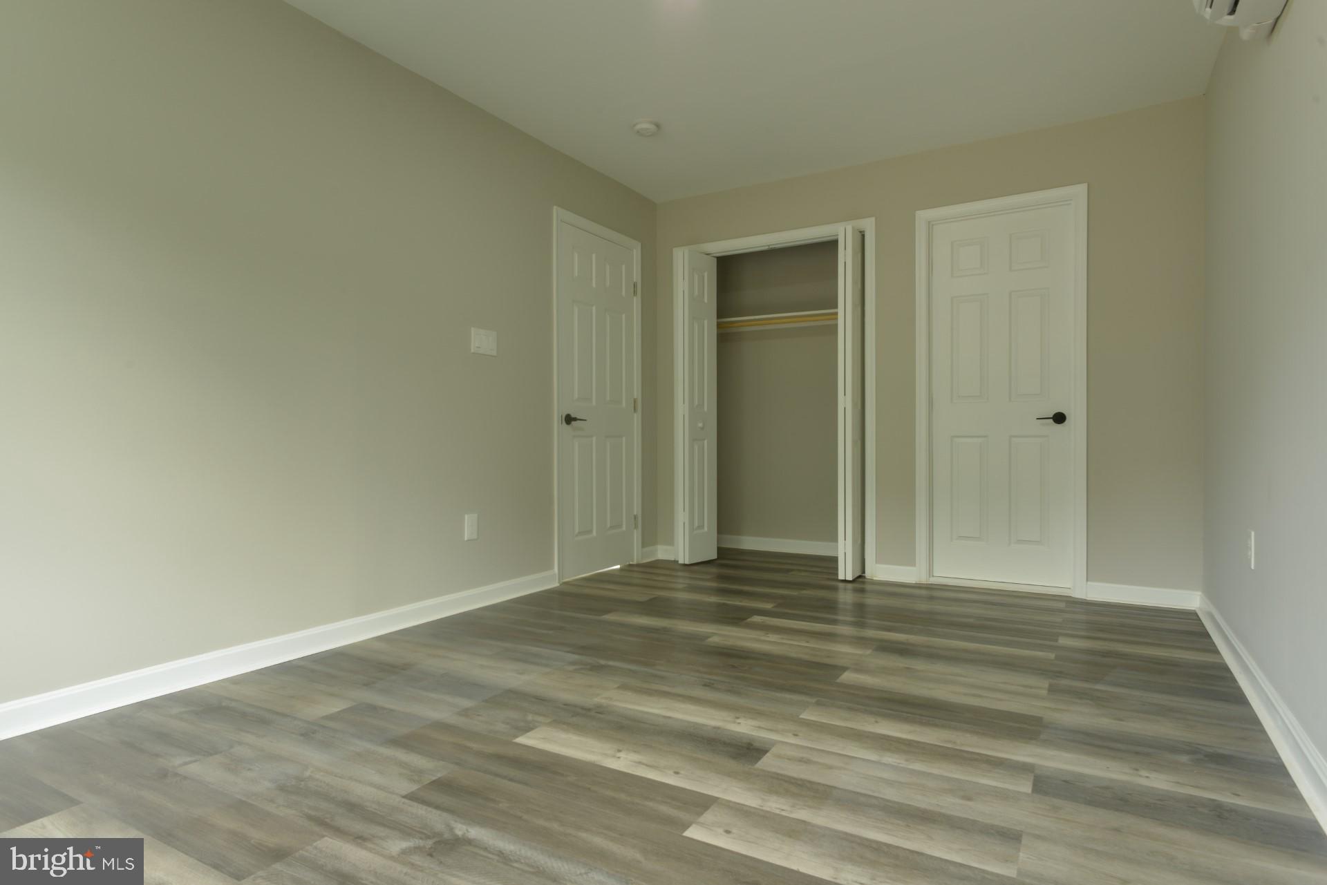 806 West Poplar Road Sterling, VA 20164 - Photo 13 of 33 Gallery Image 13