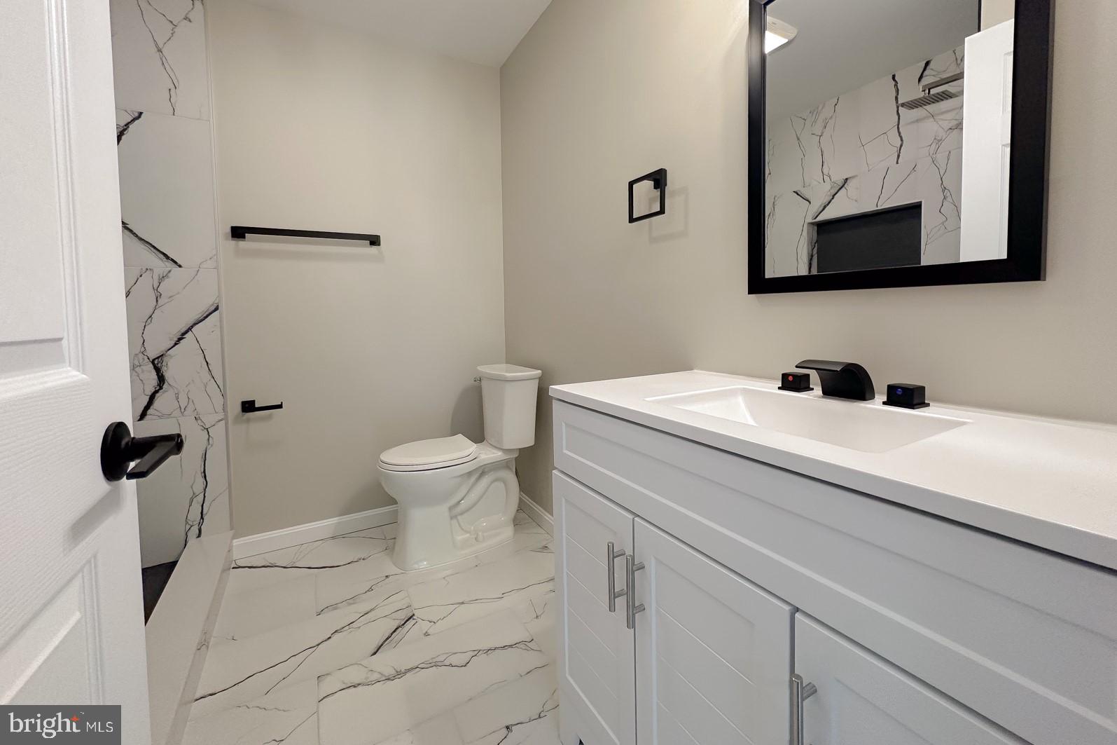 806 West Poplar Road Sterling, VA 20164 - Photo 26 of 33 Gallery Image 26