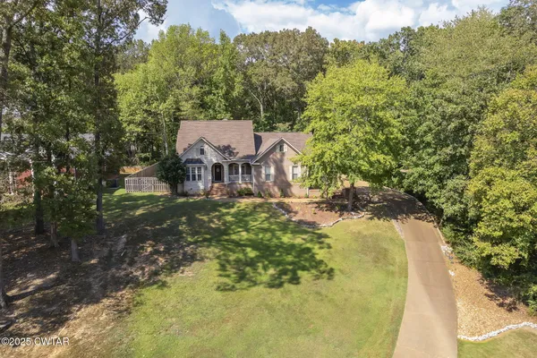 $355,000 | 5 Brentmeade Drive, Jackson, TN 38305