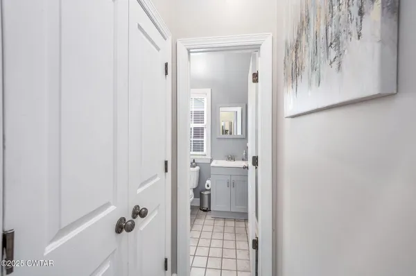 $355,000 | 5 Brentmeade Drive, Jackson, TN 38305