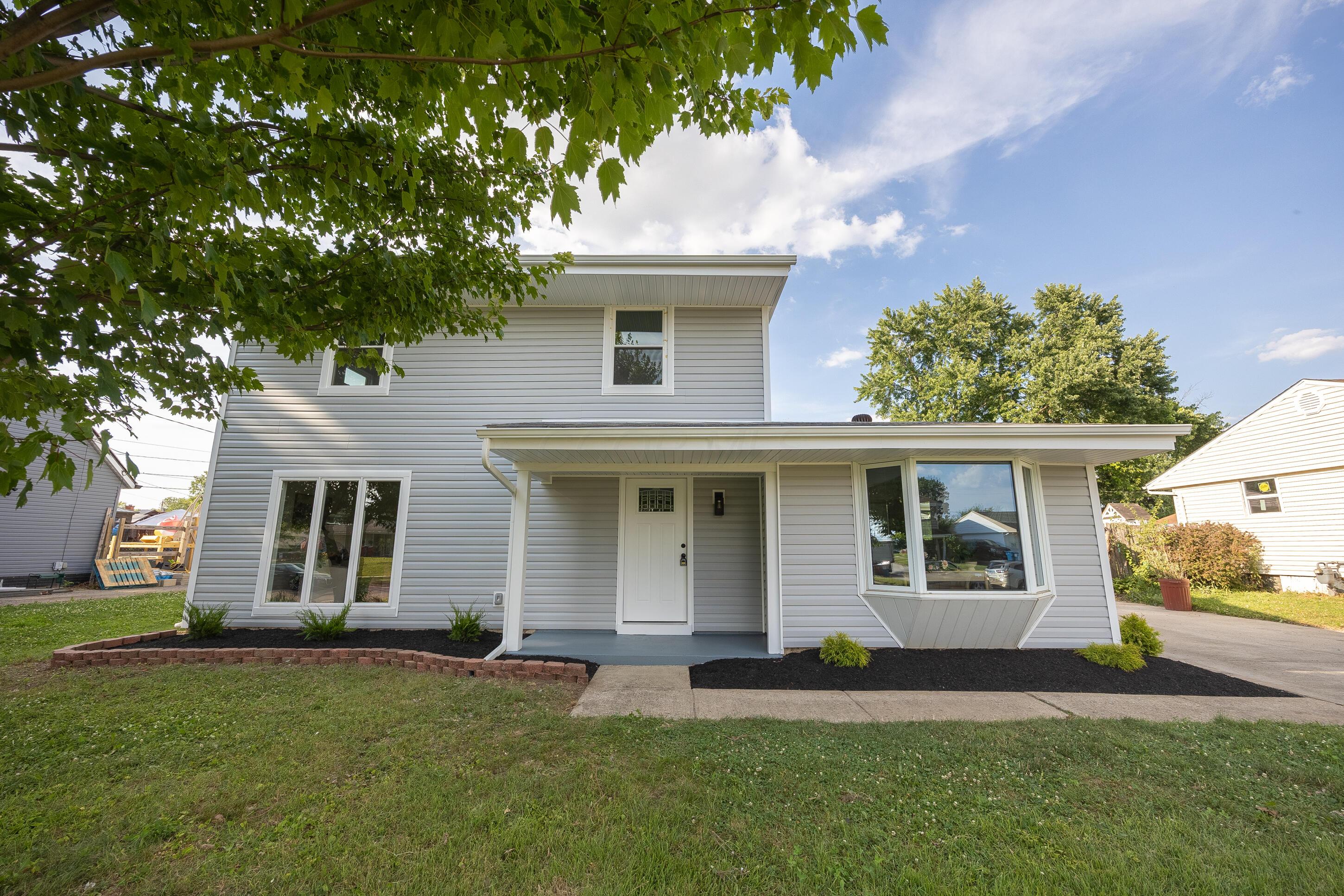 876 Grenada Road Columbus, OH 43207 - Photo 3 of 48 876 Grenada